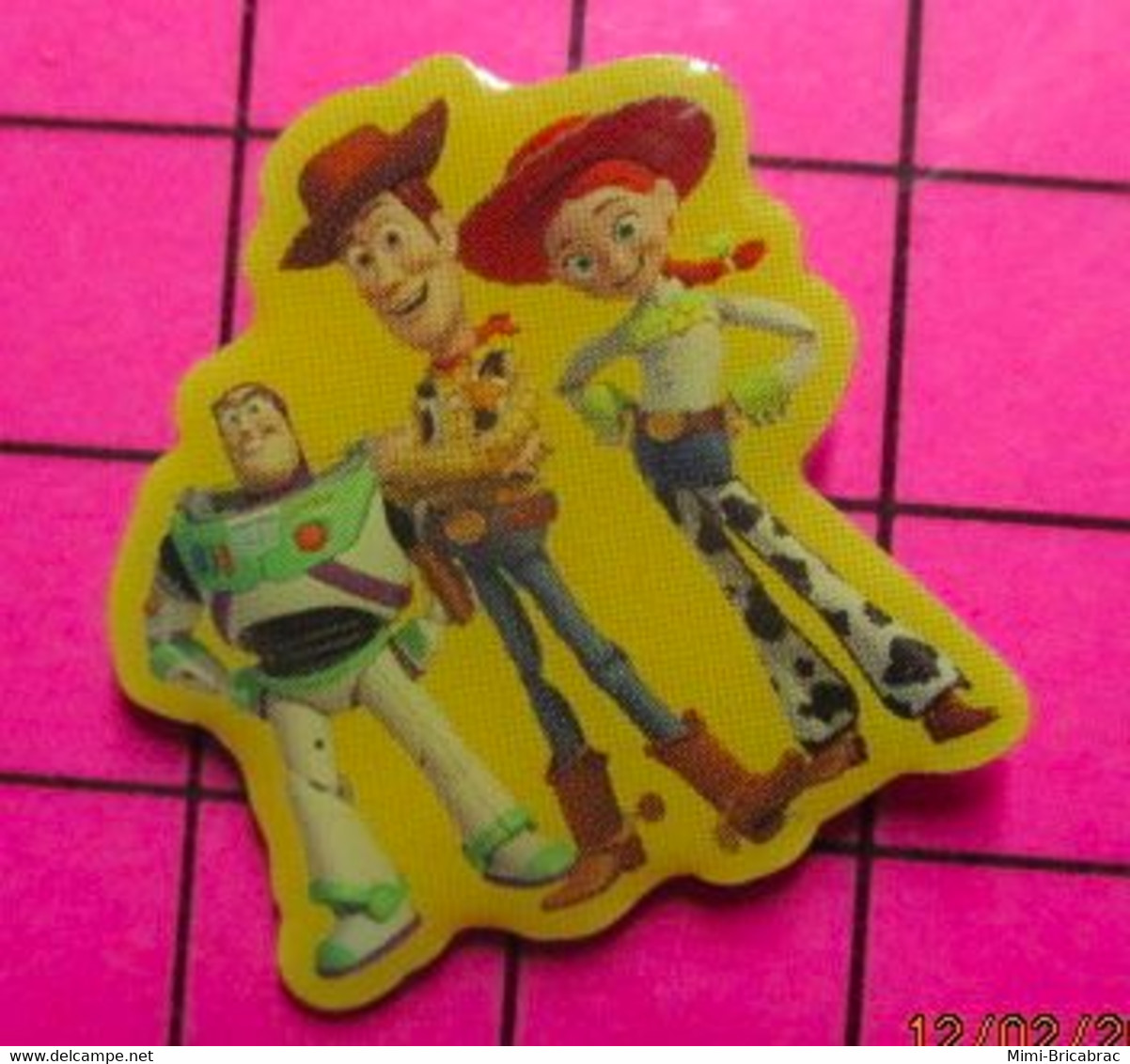 SPEDIS Pin's Pins / Beau Et Rare / THEME : DISNEY / PERSONNAGE DU DESSIN ANIME PIXAR "TOY STORY" - Disney