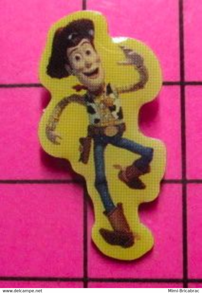 SPEDIS Pin's Pins / Beau Et Rare / THEME : DISNEY / PERSONNAGE DU DESSIN ANIME PIXAR "TOY STORY" - Disney