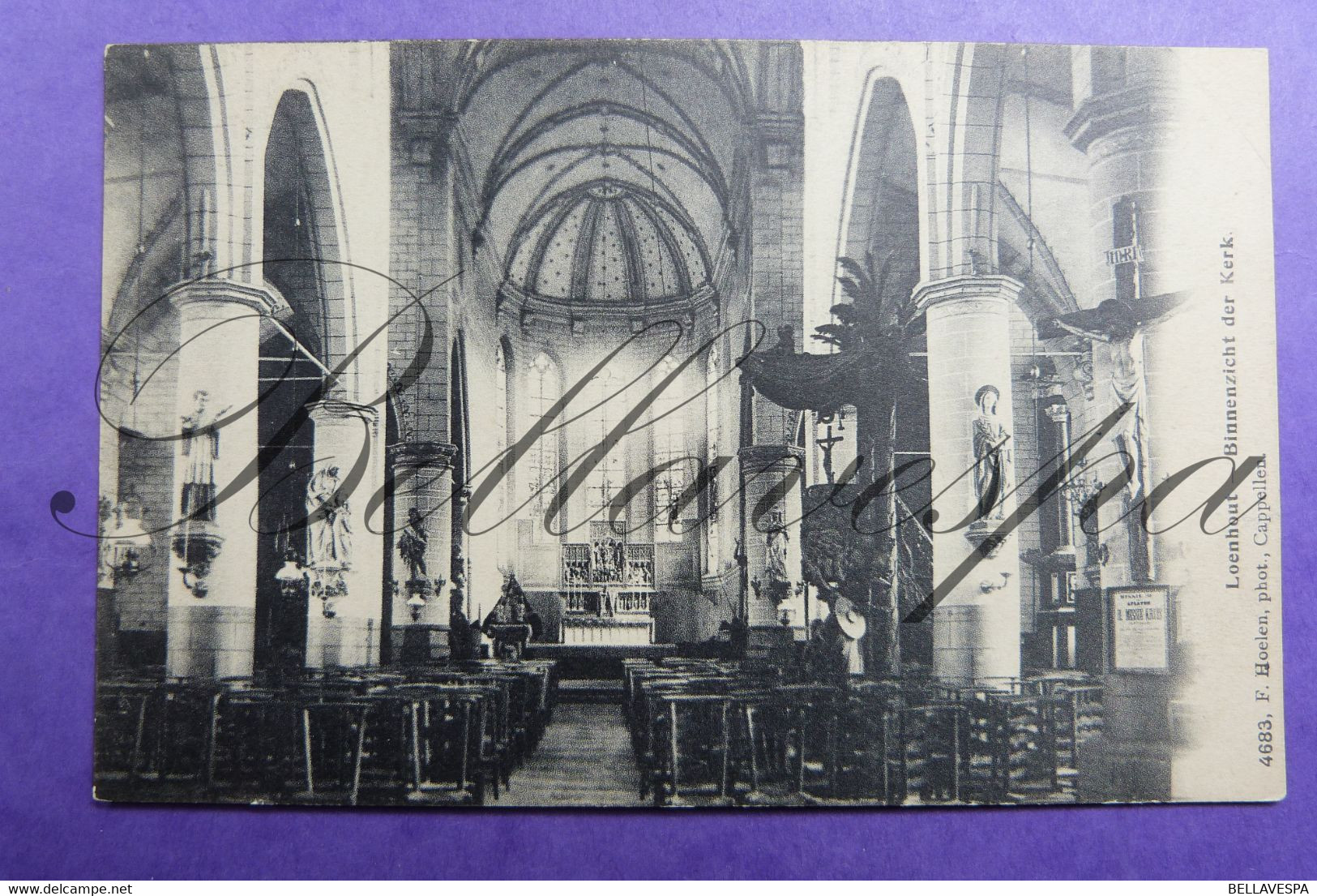 Loenhout  Kerk Binnenzicht. Hoelen Kapellen N° 4683 - Wuustwezel