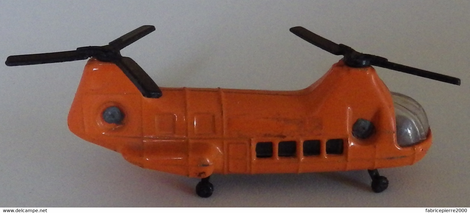 CORGI JUNIORS - Hélicoptère Airbus n°35 Airbus Helicopter