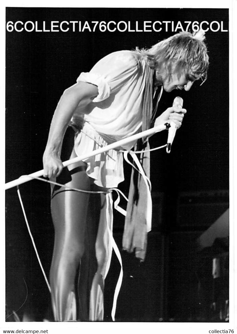 RARE PHOTO ROD STEWART JAPAN TOUR 1981 LOT DE 17 NOIR BLANC WHITE BLACK