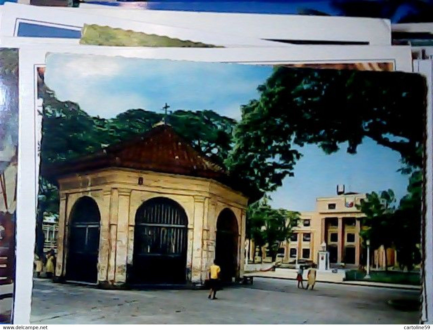 PHILIPPINES / CEBU / CARREFOUR MAGELLAN ET HÔTEL DE VILLE / MAGELLAN'S CROSS AND CITY HALL N1975 IN5107 - Philippines