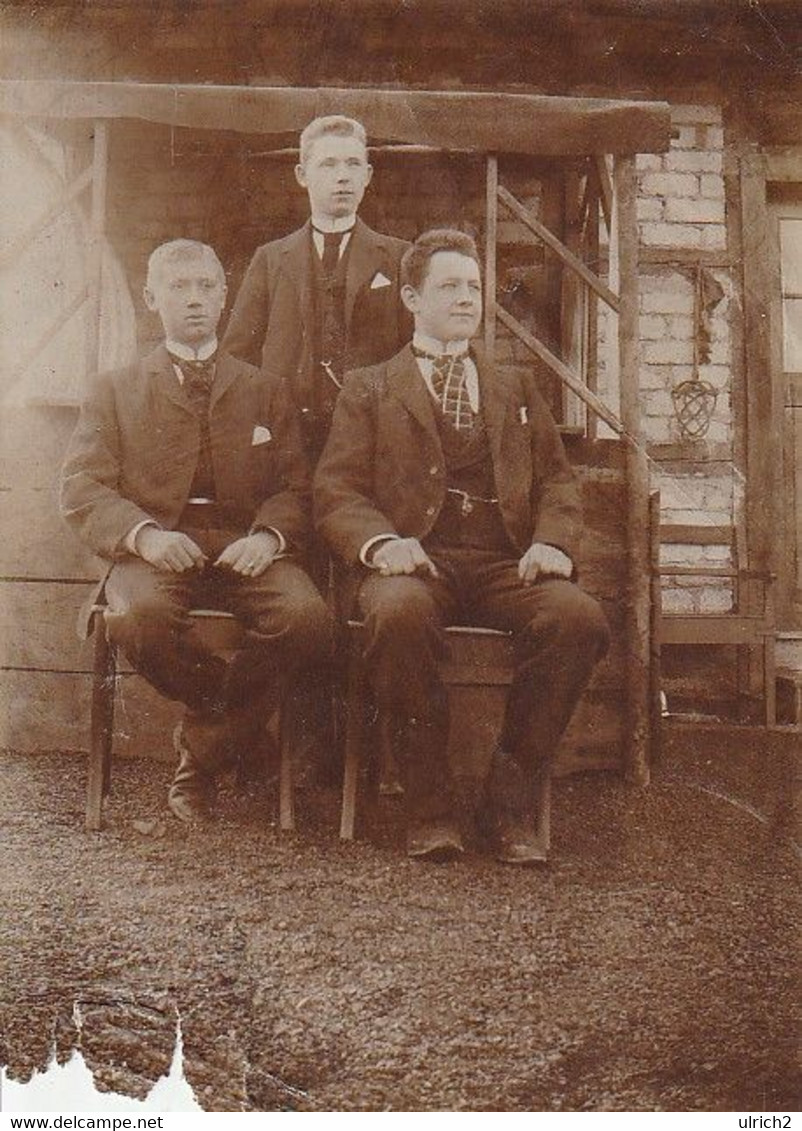 Foto 3 Männer Im Anzug Mit Stehkragen - Ca. 1920 - 11*8cm (59494) - Ohne Zuordnung