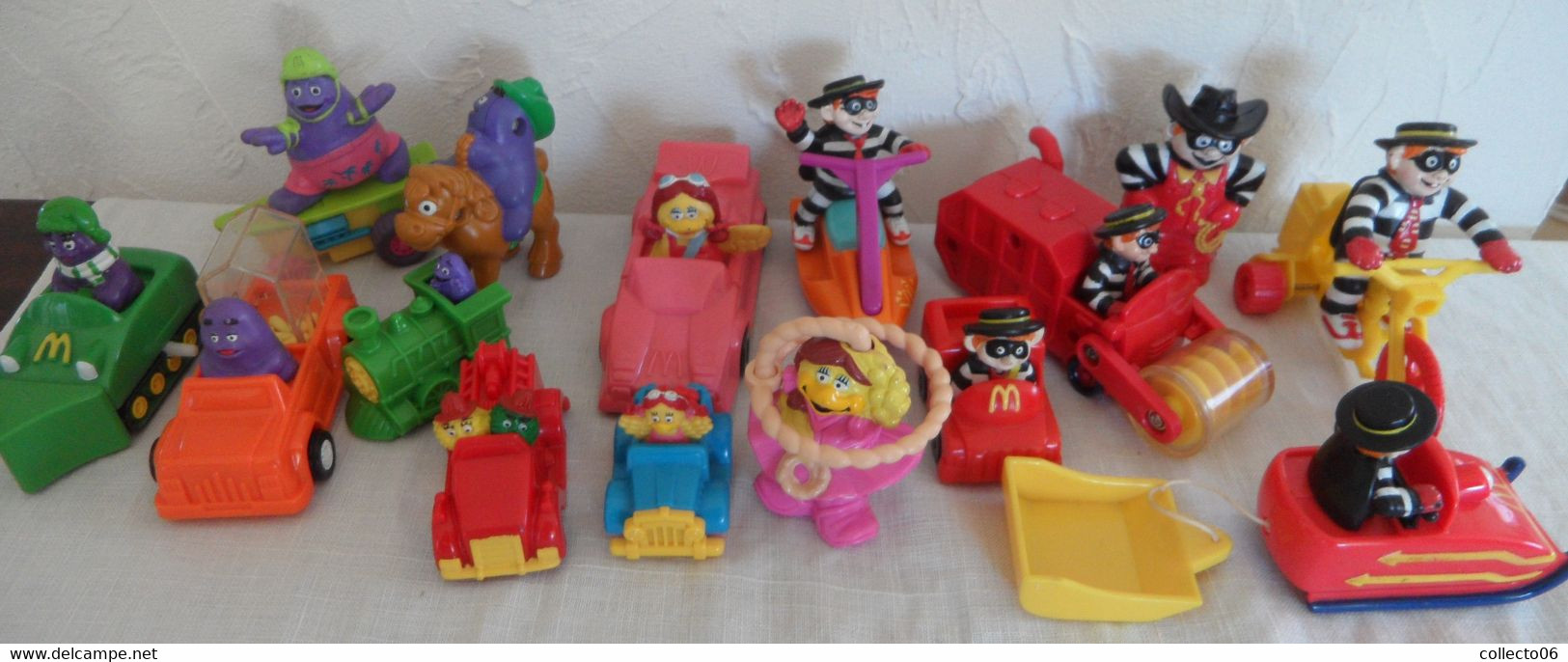 Lot De 15 Happy Meal Mac Donald’s Années 1989  à 1995 - McDonald's