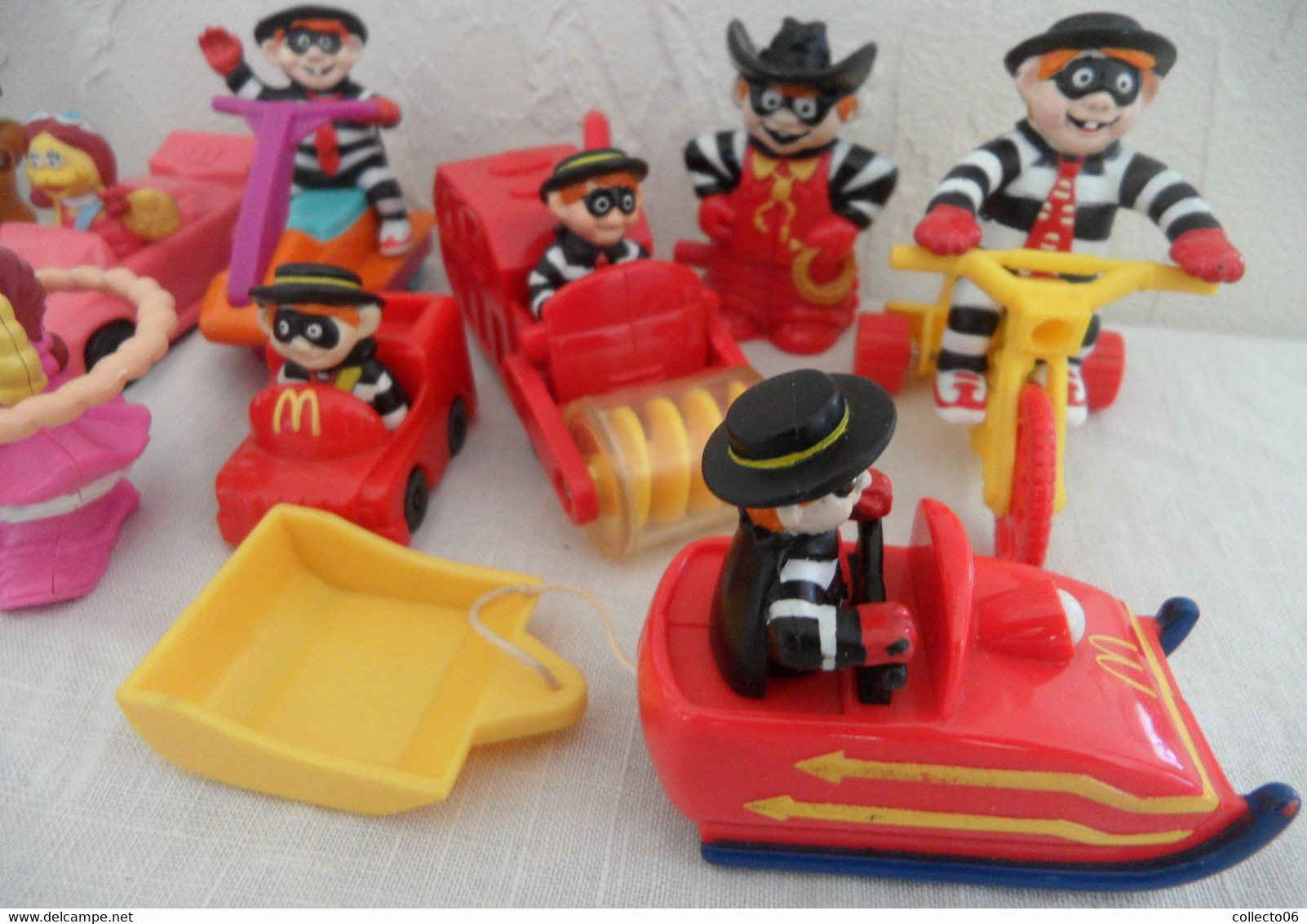 Lot De 15 Happy Meal Mac Donald’s Années 1989  à 1995 - McDonald's