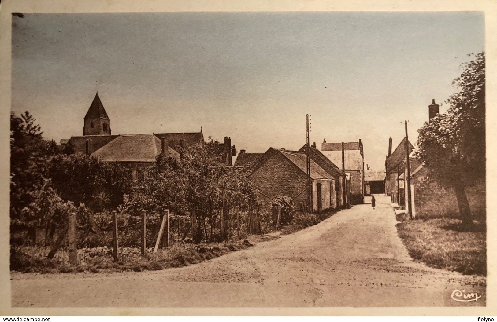 Marchenoir - Rue Vers Le Bourg Et L’église Du Village - Marchenoir