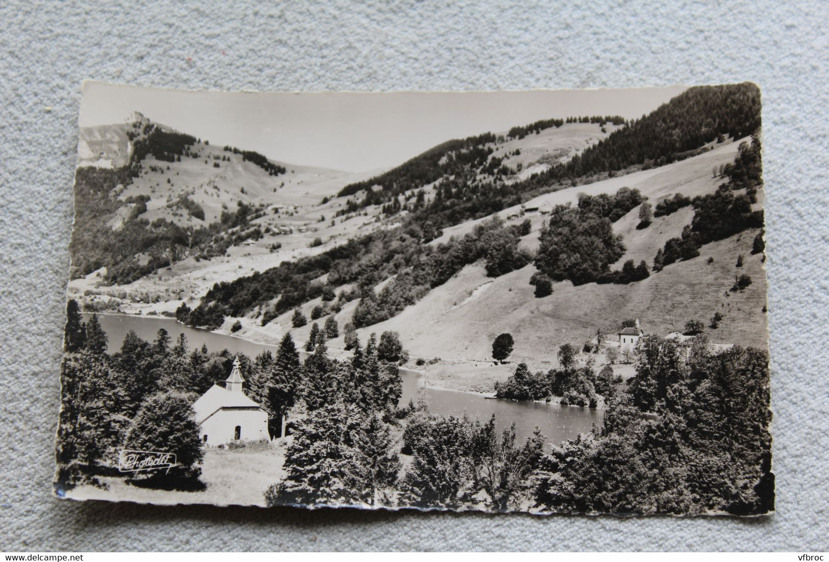 Cpsm, Bellevaux, Le Lac De Vallon, La Chapelle St Bruno Et L'abbaye De Vallon, Haute Savoie 74 - Bellevaux