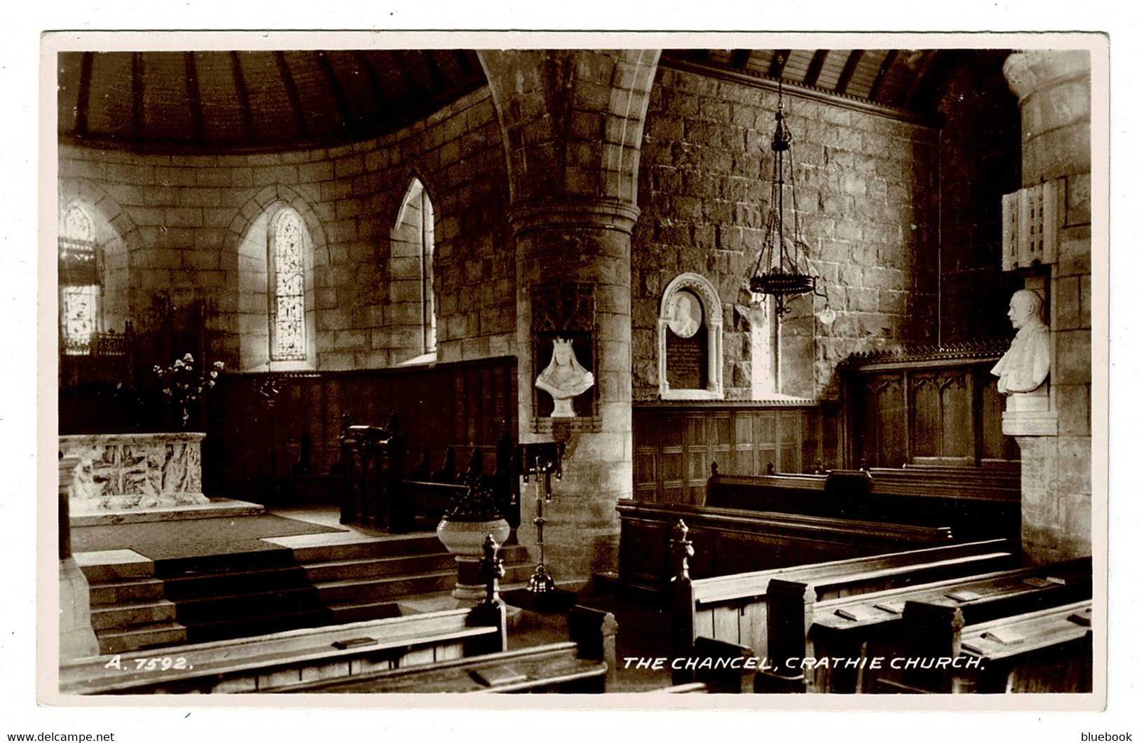 Ref 1523 - Real Photo Postcard - Interior Of Crathie Church - The Chancel - Aberdeenshire - Aberdeenshire