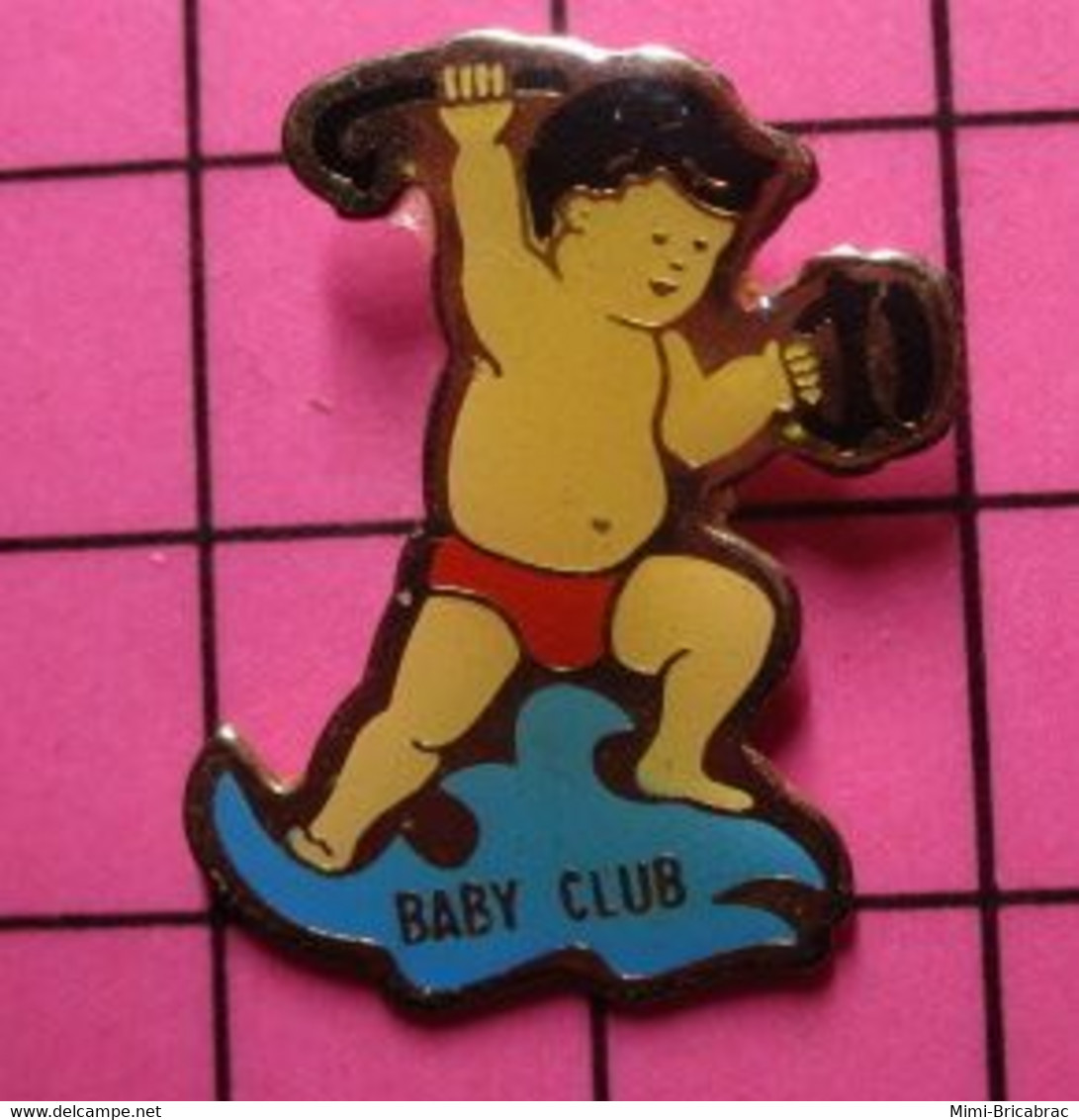 2517 Pin's Pins / Beau Et Rare / THEME : SPORTS / NATATION PLONGEE SOUS MARINE MASQUE TUBA BABY CLUB - Diving