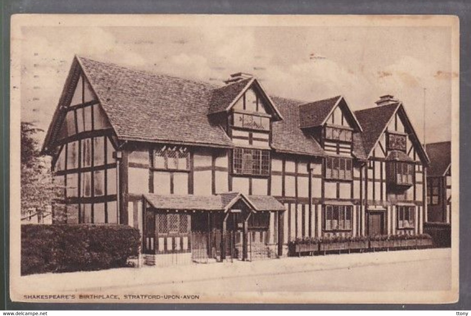 Cpa :    Postcard  STRATFORD ON AVON SHAKESPEARES    Posted  1950 - Middlesex
