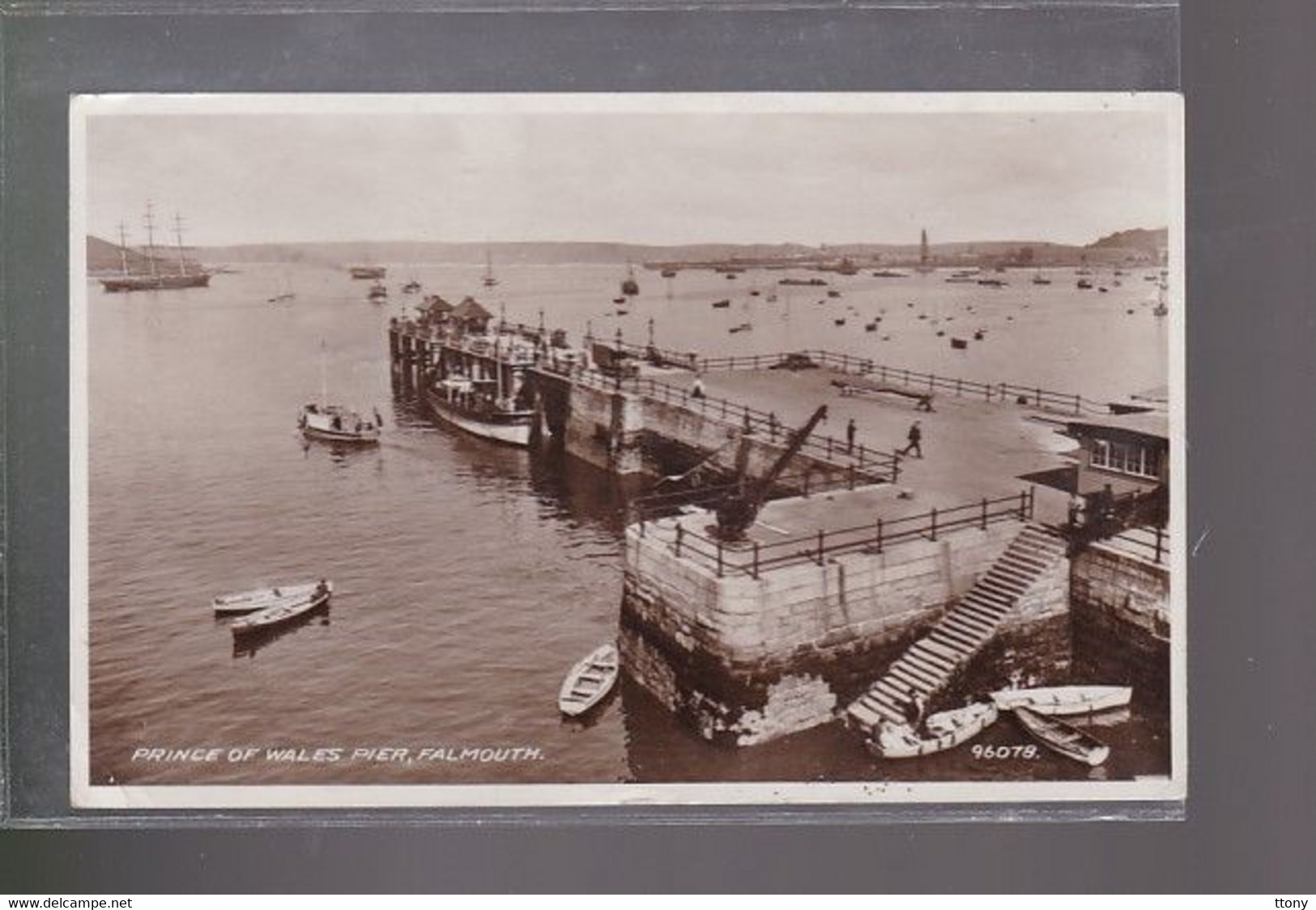 Cpa :    Postcard    Prince Of Wales Pier Falmouth  Posted 1947 - Falmouth