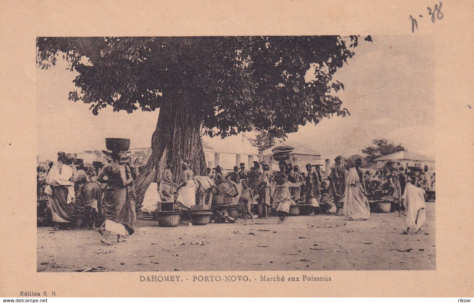 DAHOMEY(PORTO NOVO) MARCHE(ARBRE) - Dahomey