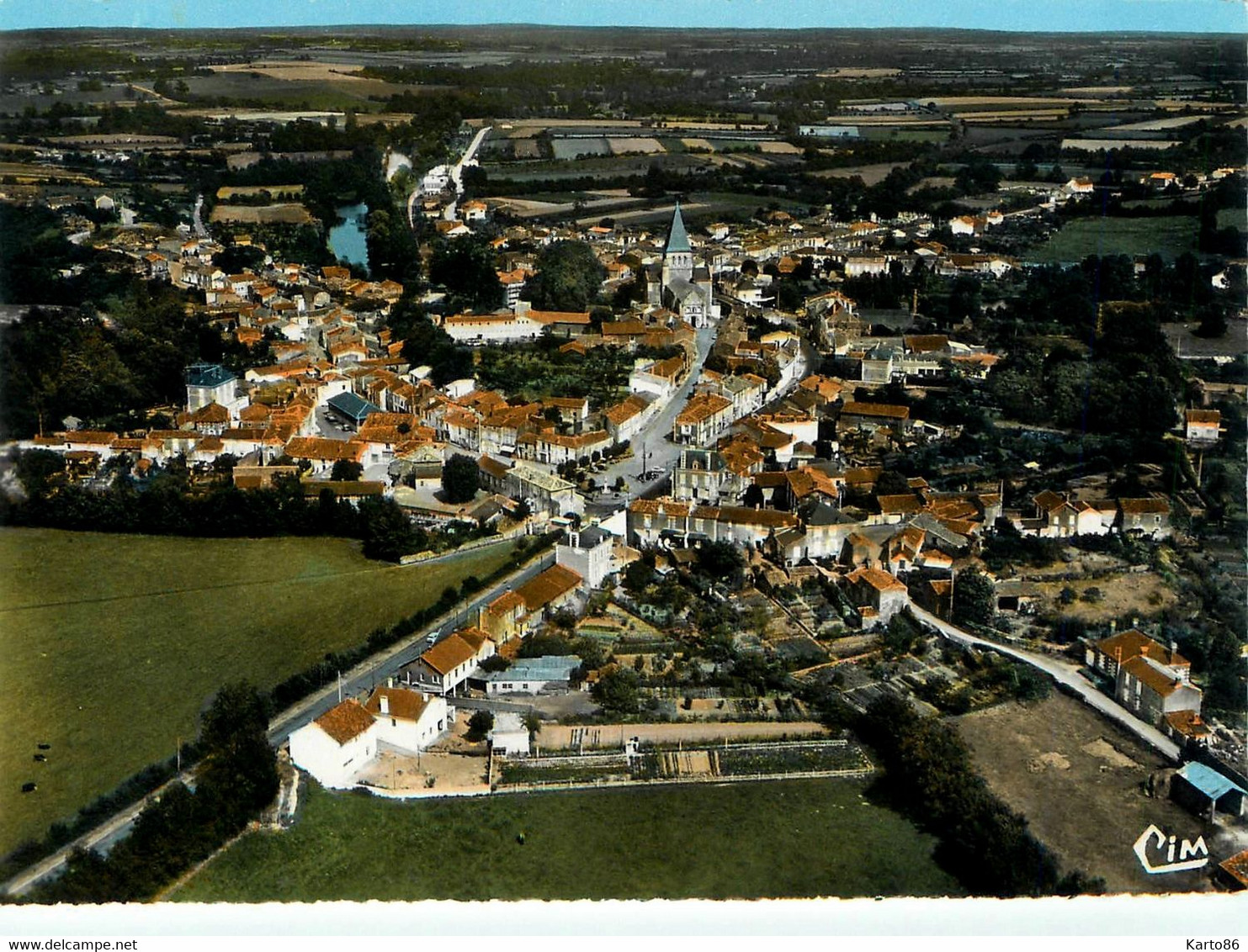 Mareuil Sur Lay * Vue Panoramique Aérienne Du Village - Mareuil Sur Lay Dissais