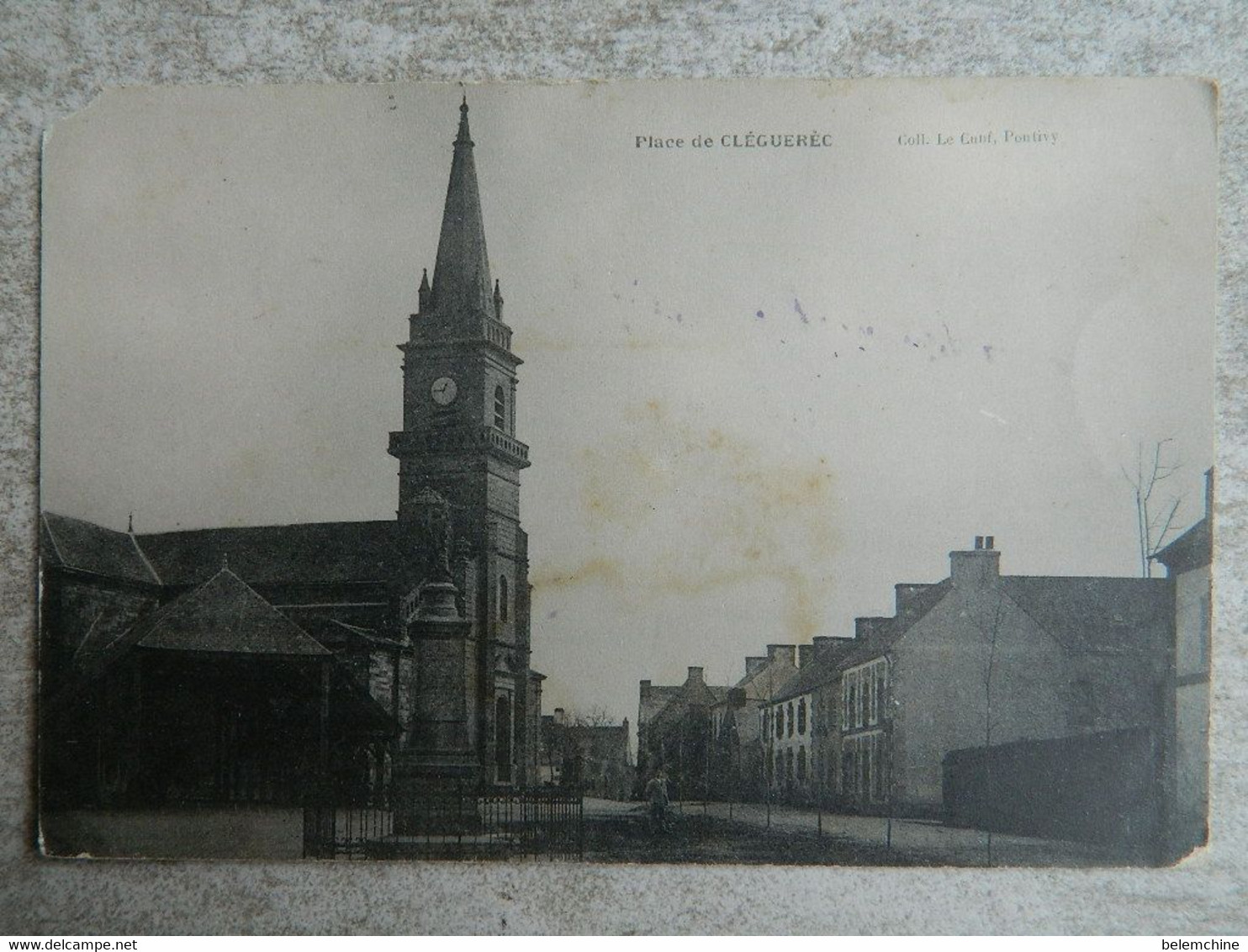 PLACE DE CLEGUEREC                         (en L'état, Manque Angle Haut Gauche) - Cleguerec