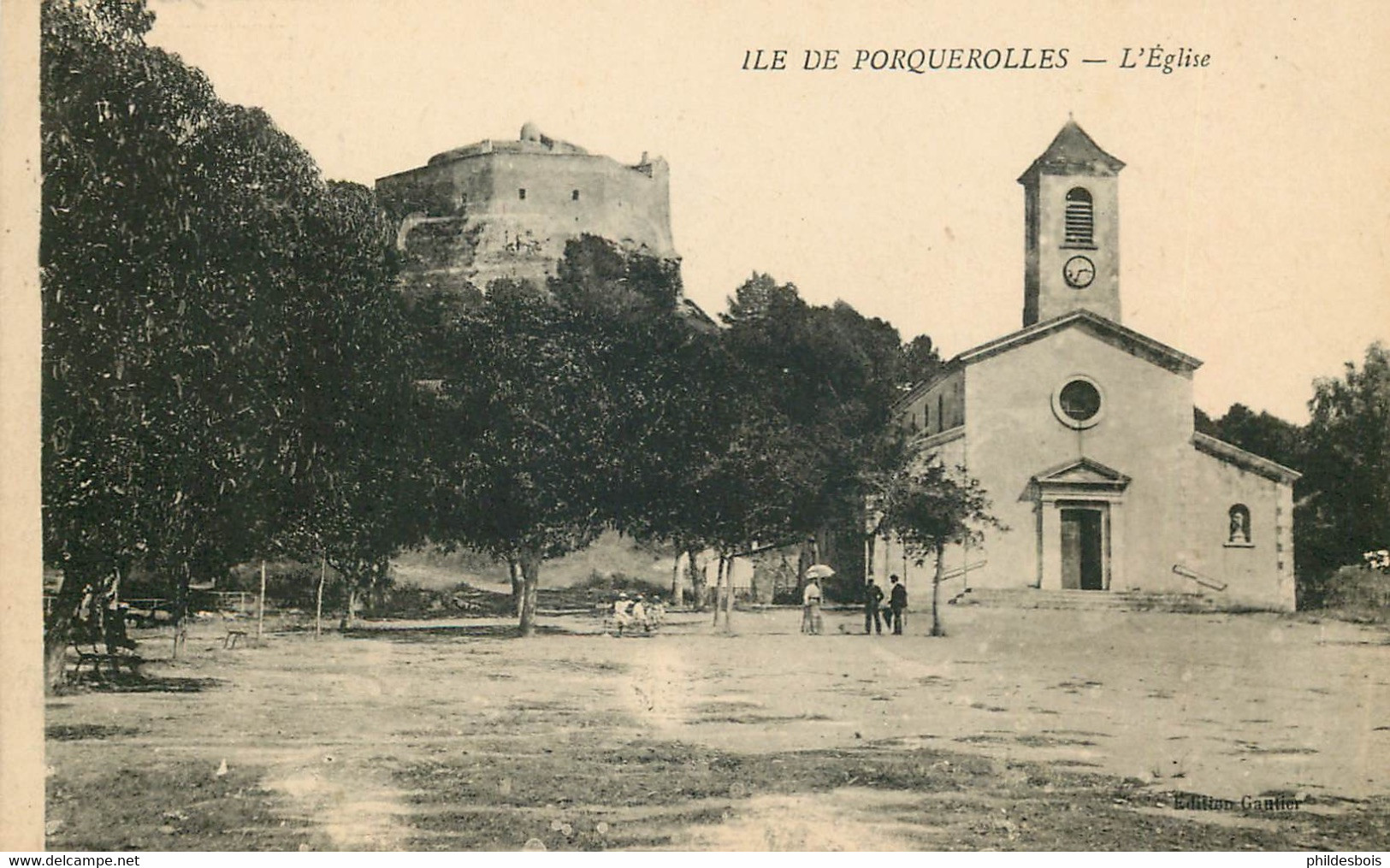 VAR  ILE DE PORQUEROLLES  église - Porquerolles