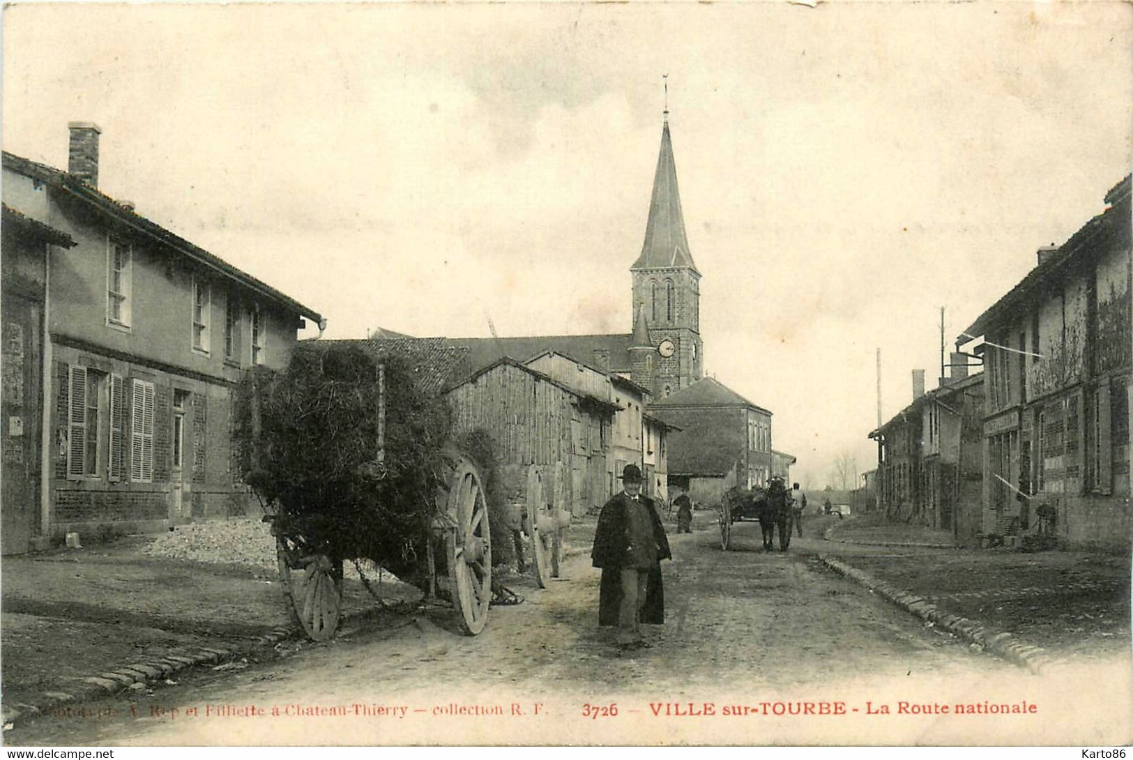 Ville Sur Tourbe * Vue Sur La Route Nationale * Villageois Attelage - Ville-sur-Tourbe