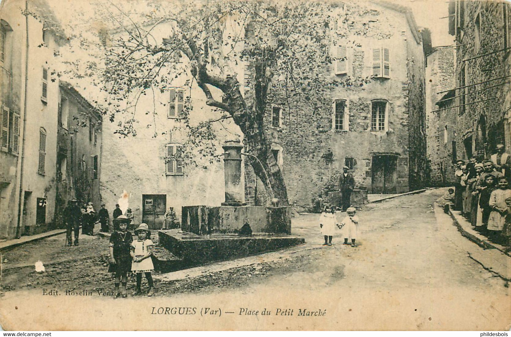 VAR  LORGUES  Place Du Petit Marché - Lorgues