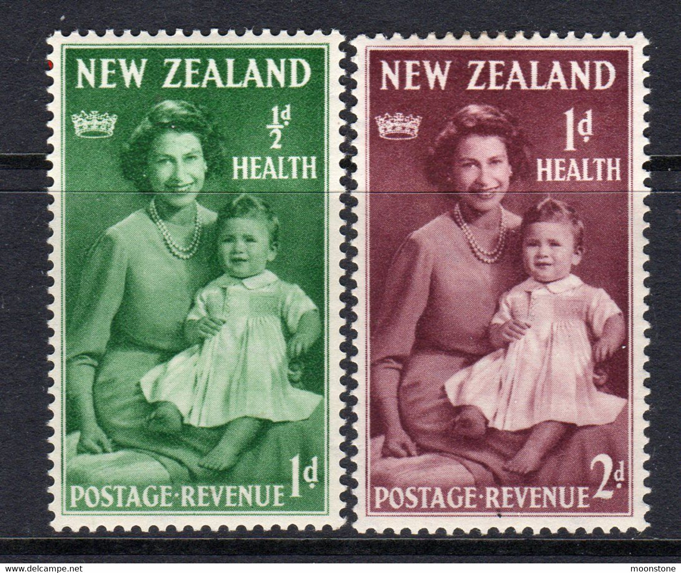 New Zealand GVI 1950 Health Stamps Set Of 2, Hinged Mint, SG 701/2 (A) - Unused Stamps