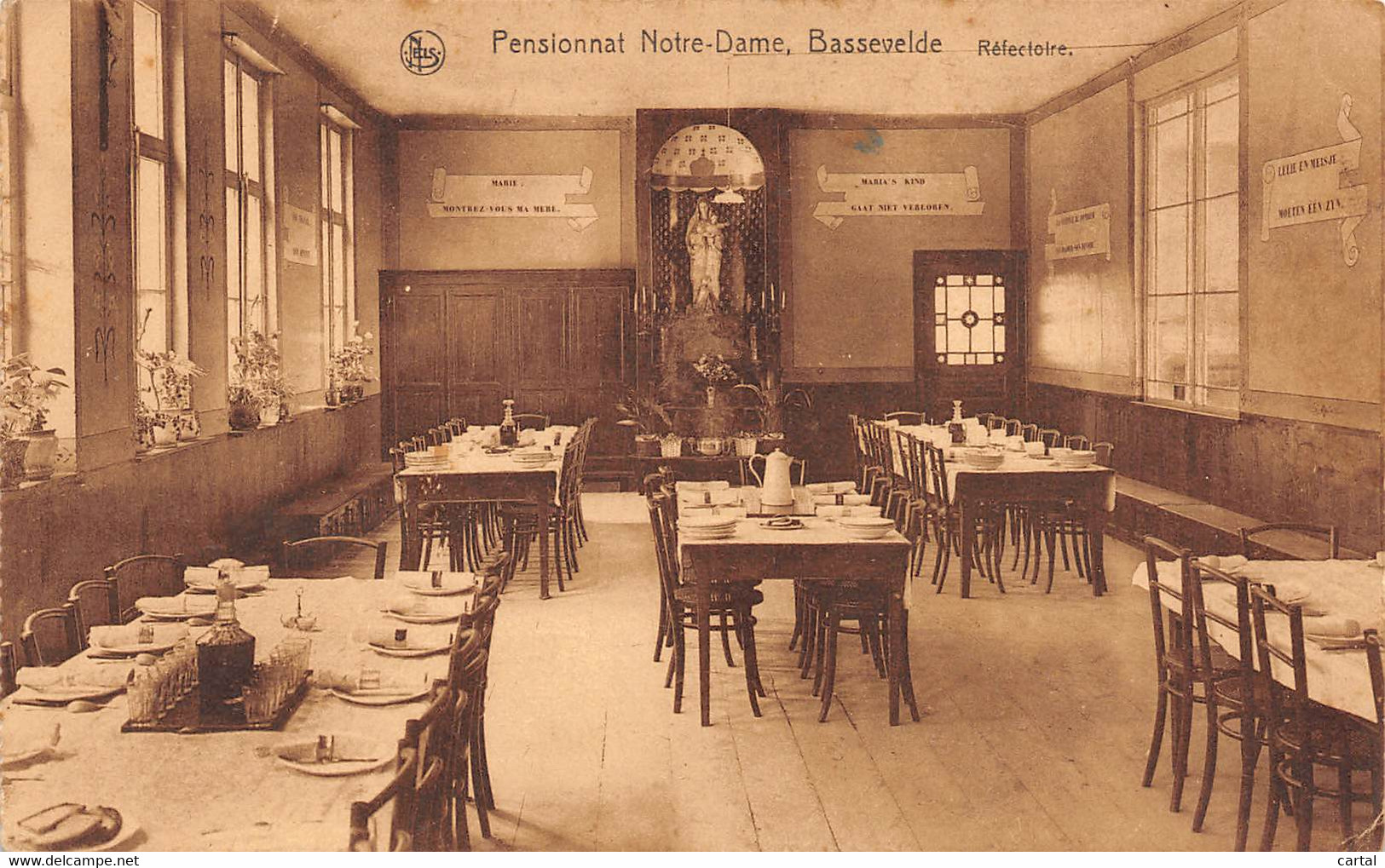 BASSEVELDE - Pensionnat Notre-Dame - Réfectoire. - Assenede