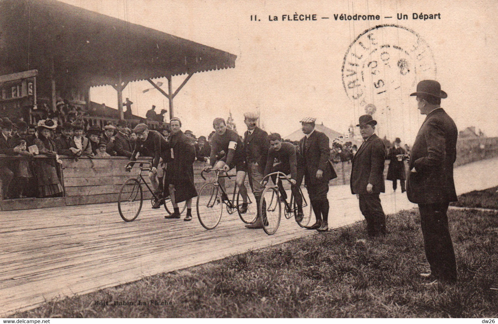 Cyclisme - La Flèche: Le Vélodrome - Un Départ - Edition Dabin - Carte N° 11 - Tennis