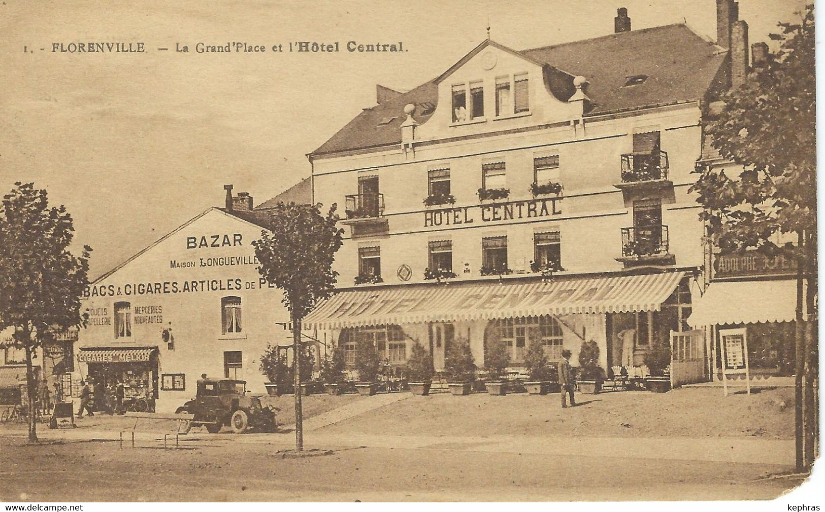 1. - FLORENVILLE ; La Grand'Place Et L'Hôtel Central - Coin Inférieur Droit Arrondi - Florenville