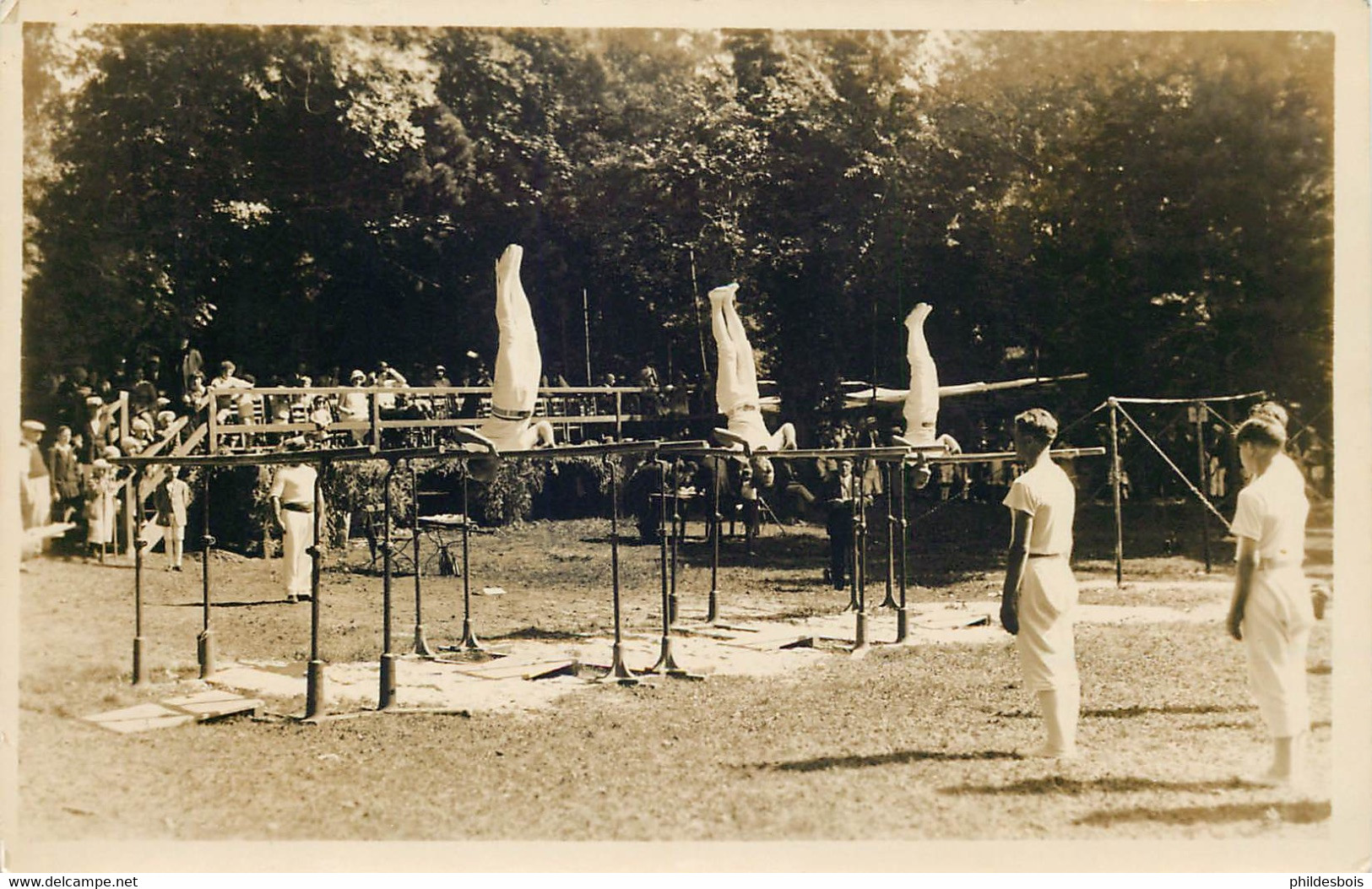 SPORT Gymnastes A La BARRE PARALELLE  ( Carte Photo) - Athlétisme