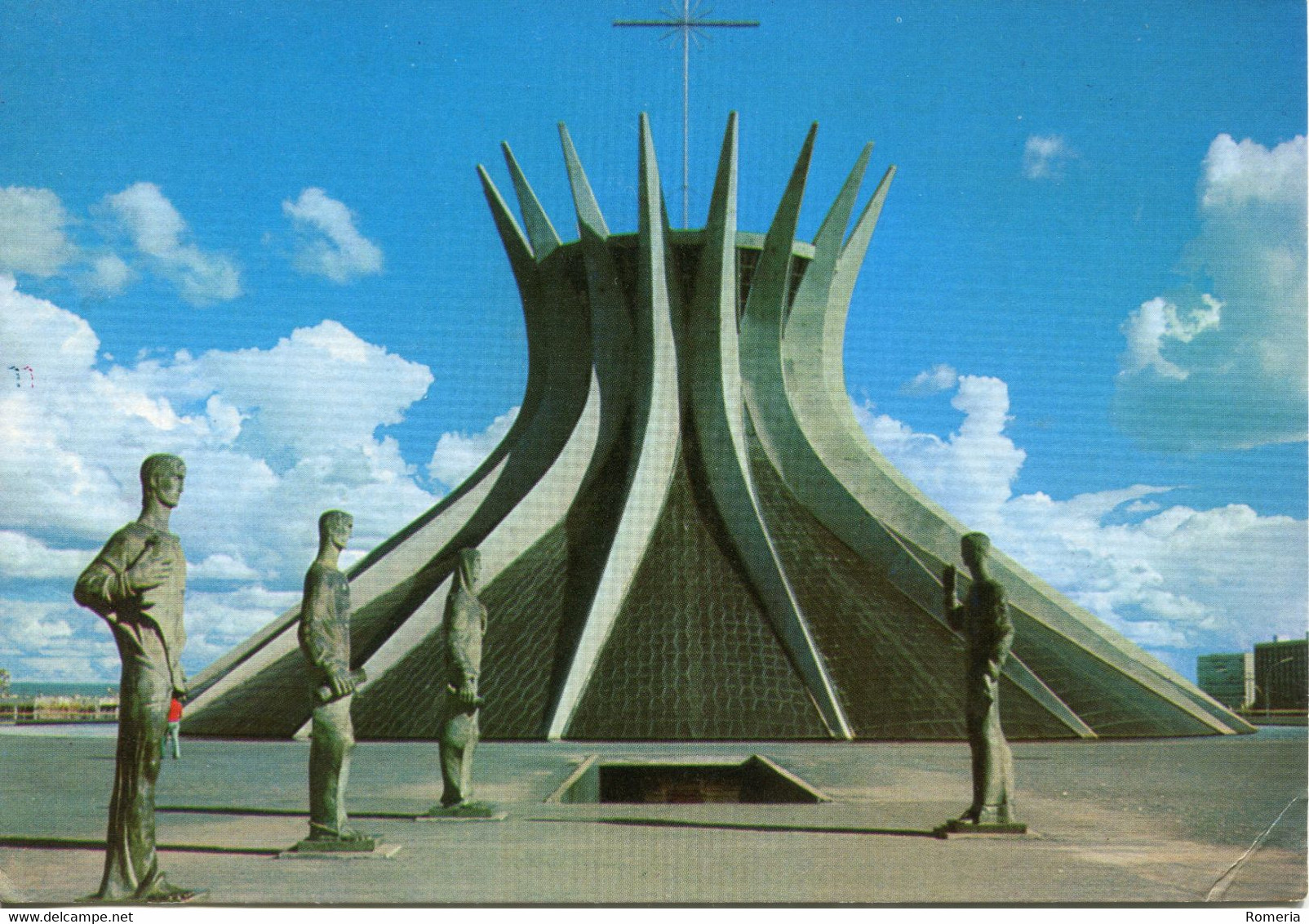 Brésil - Brasilia - Escurturas "Os Quatro Evangelistas" De Alfredo Ceschiatti No Adro Da Catedrlal - Mercator Nº 49 DF - Brasilia