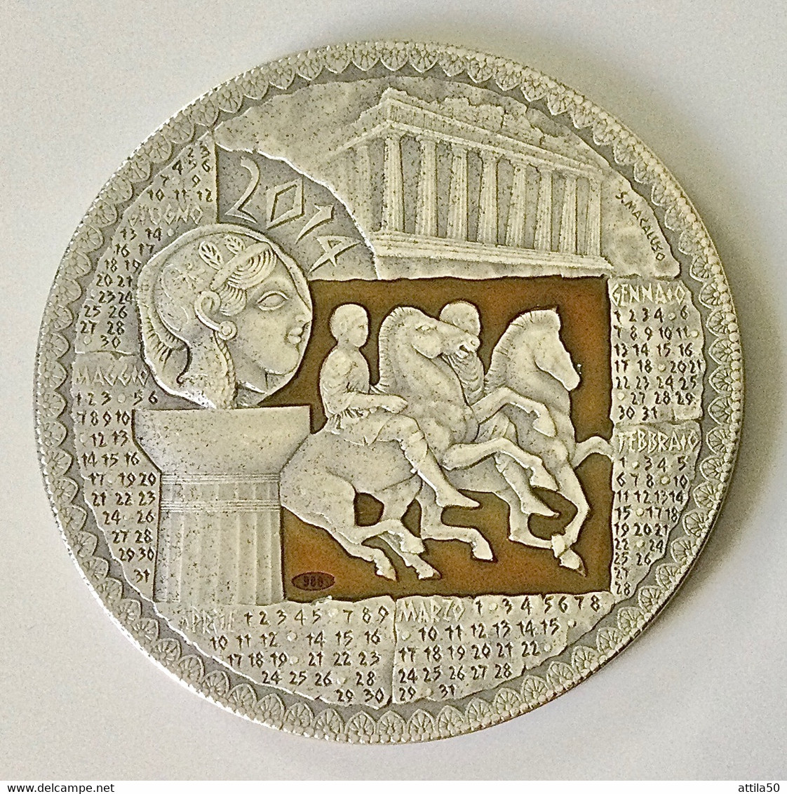 Istituto Poligrafico Dello Stato- Medaglia Calendario 2014 Argento E Smalti - Gr.52 Diam. 50mm. - Monedas/ De Necesidad