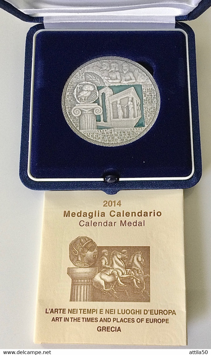Istituto Poligrafico Dello Stato- Medaglia Calendario 2014 Argento E Smalti - Gr.52 Diam. 50mm. - Monétaires/De Nécessité
