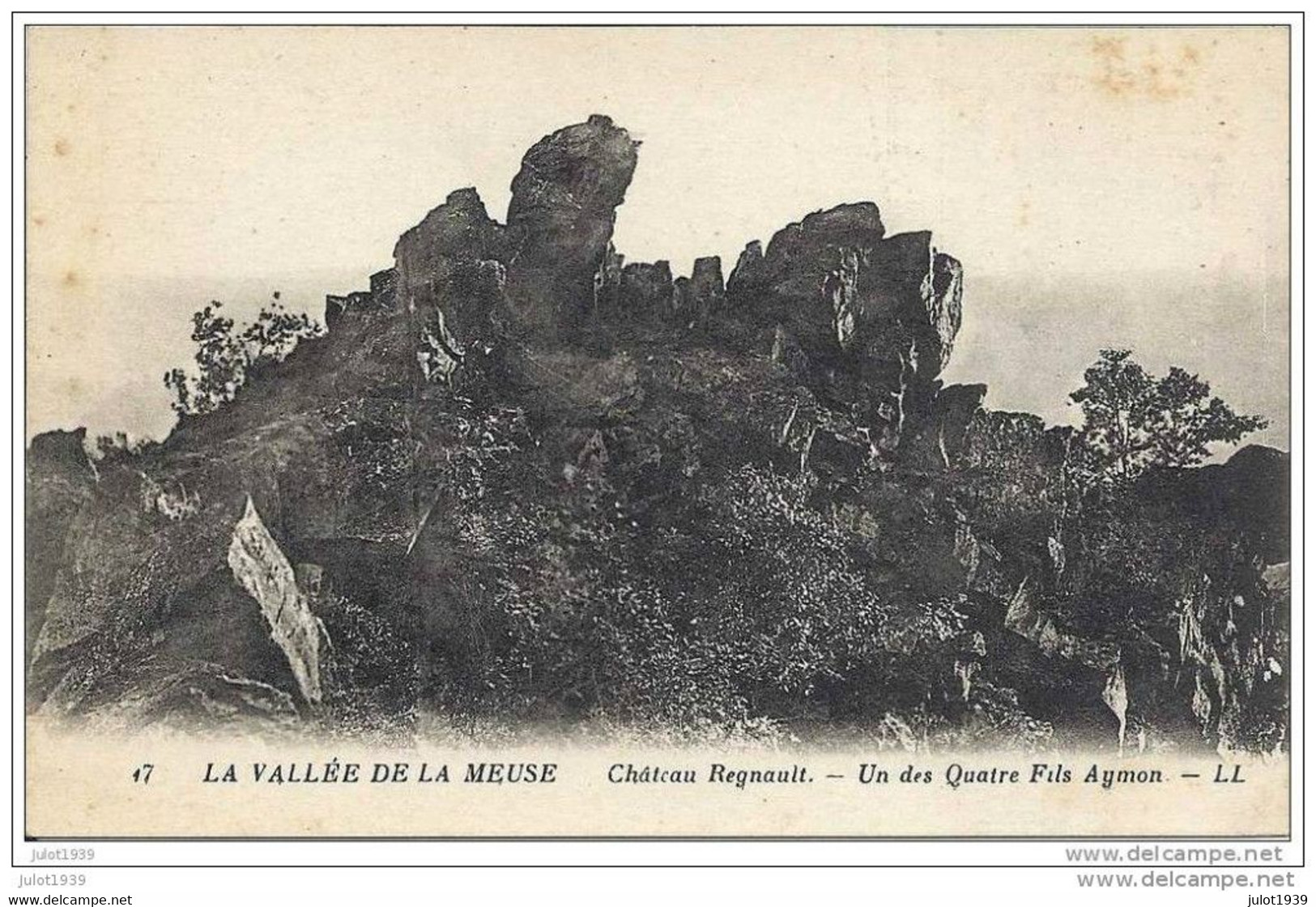 CHATEAU - REGNAULT ..-- 08 . ARDENNES ..-- Un Des 4 Fils Aymon . - Givet