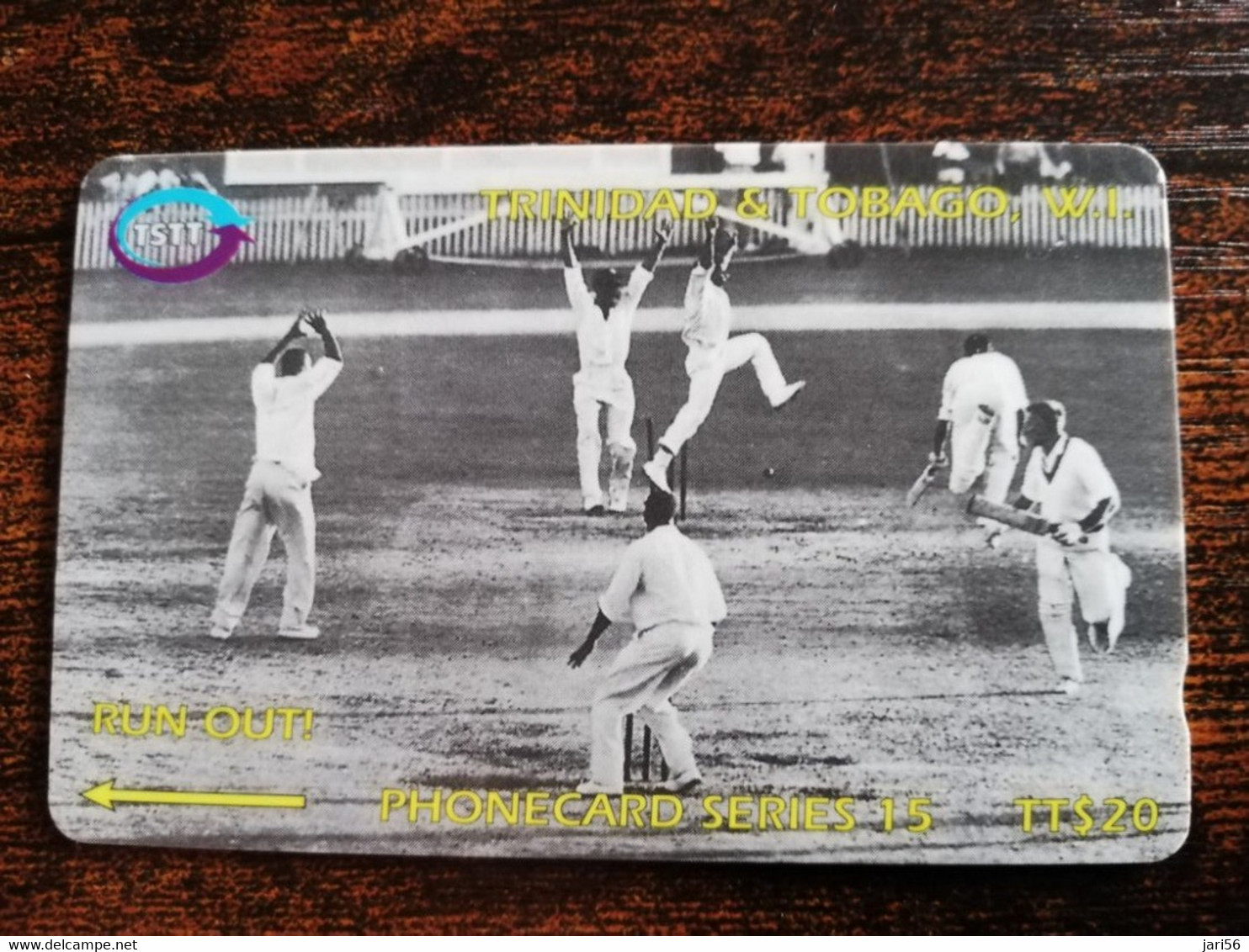 TRINIDAD & TOBAGO  GPT CARD    $20,-  118CCTB   CRICKET/RUN OUT                Fine Used Card        ** 8892** - Trinidad En Tobago