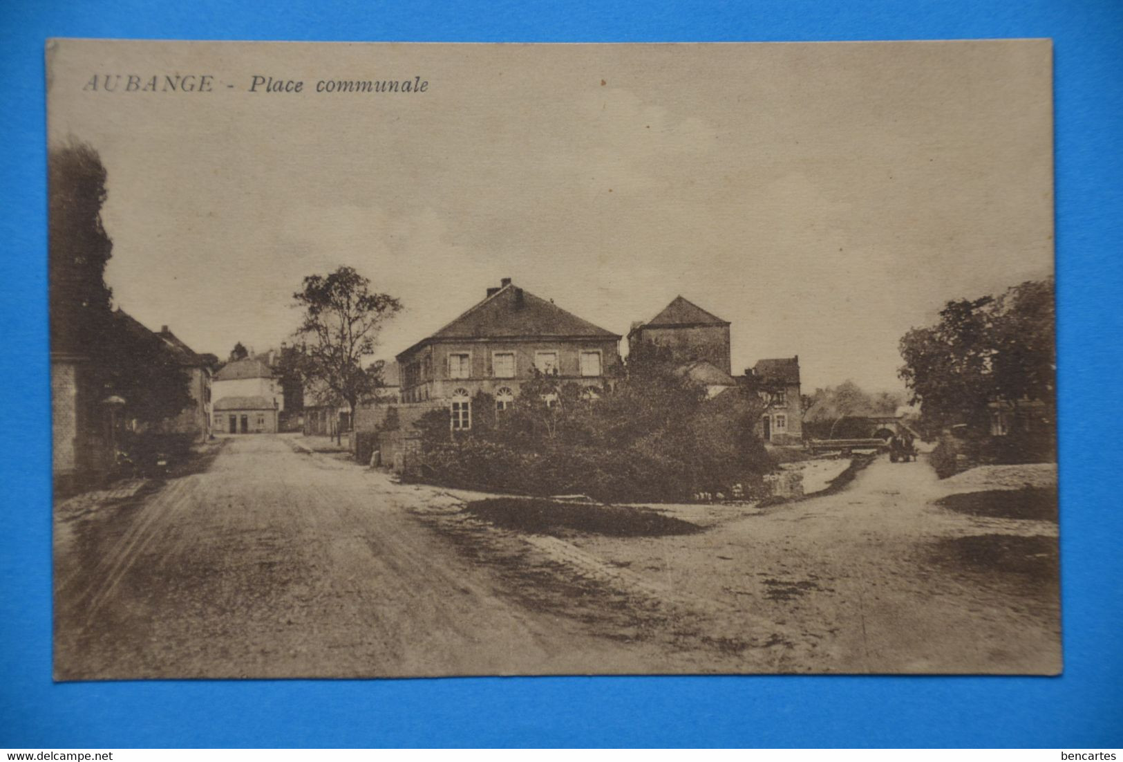 Aubange 1928: Place Communale Animée - Aubange