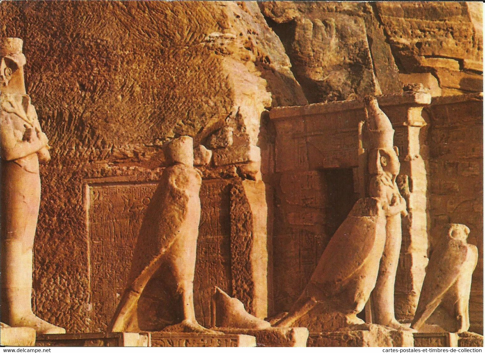 Some Statues Of Abou Simbel , Rock Temple Of Ramses II ; بعض تماثيل أبو سمبل ، معبد صخري لرمسيس الثاني - Tempels Van Aboe Simbel