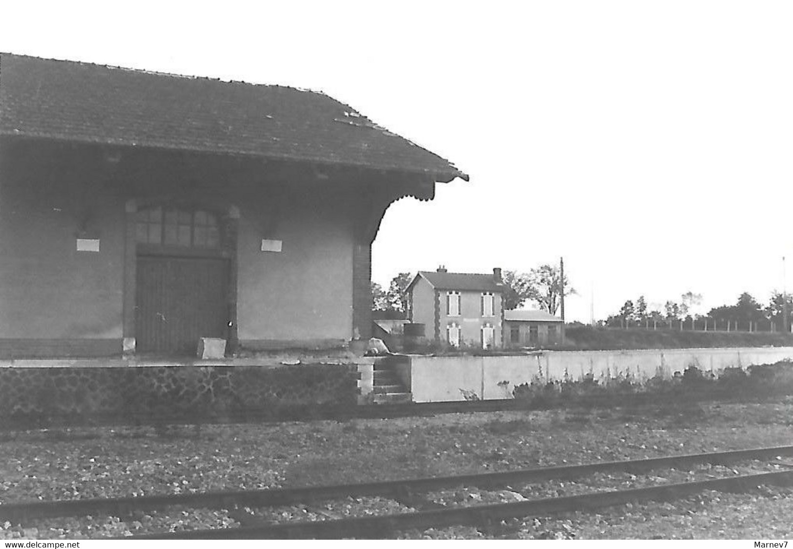 18 Cher - Photo - La Gare De HENRICHEMONT - 1987 - - Henrichemont