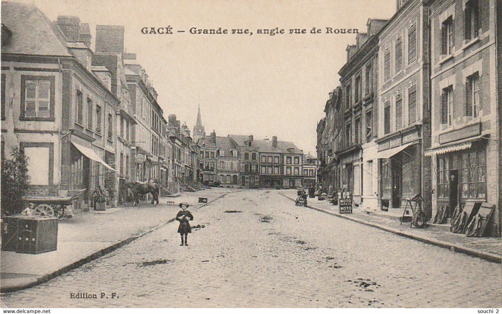 GU 4 -(61) GACE  - GRANDE RUE , ANGLE RUE DE ROUEN  - COMMERCES -  2 SCANS - Gace