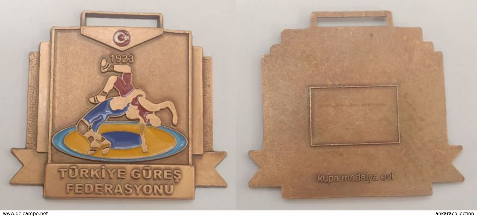 AC - TURKISH WRESTLING FEDERATION MEDALLION - Apparel, Souvenirs & Other