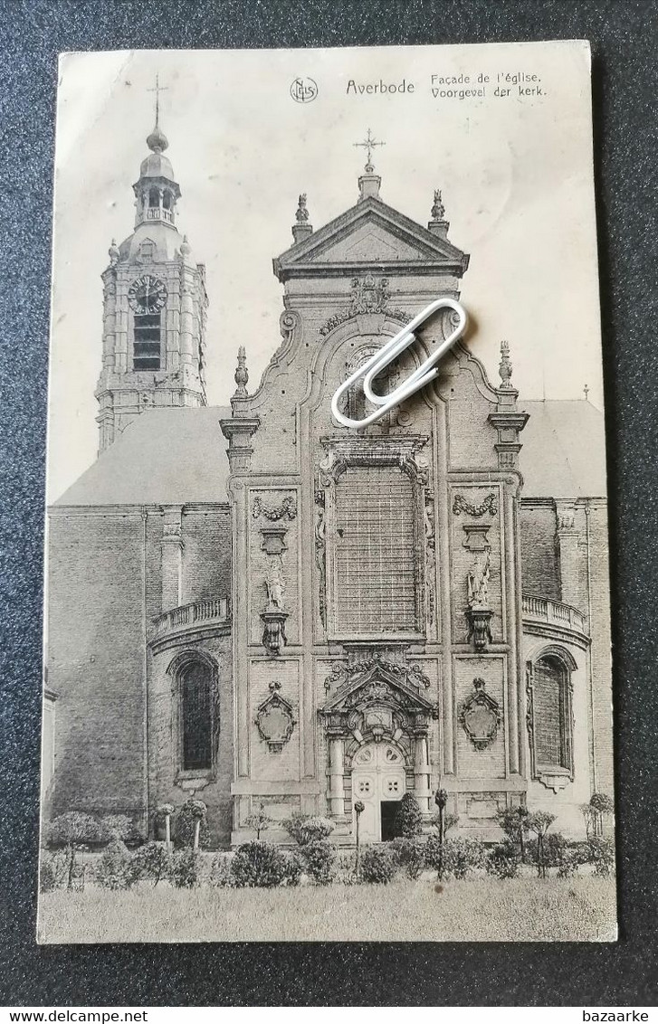 AVERBODE..VOORGEVEL DER KERK - Scherpenheuvel-Zichem