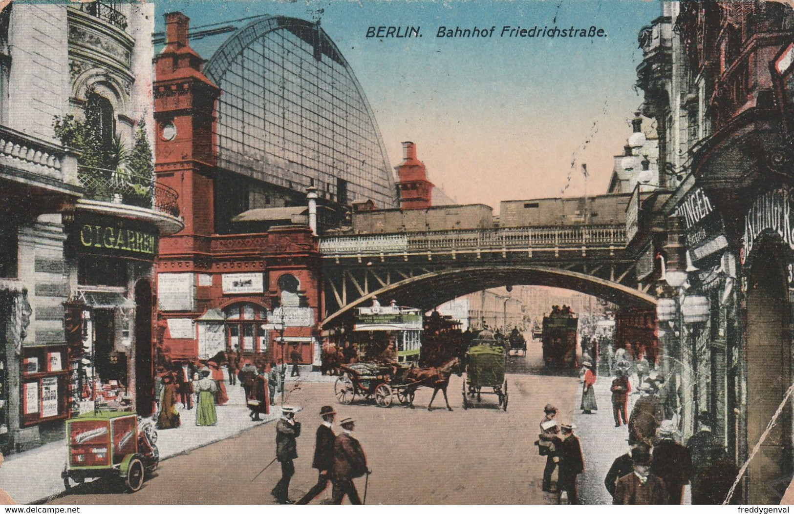 BERLIN BAHNHOF FRIEDRICHSTRAASE - Friedrichshain