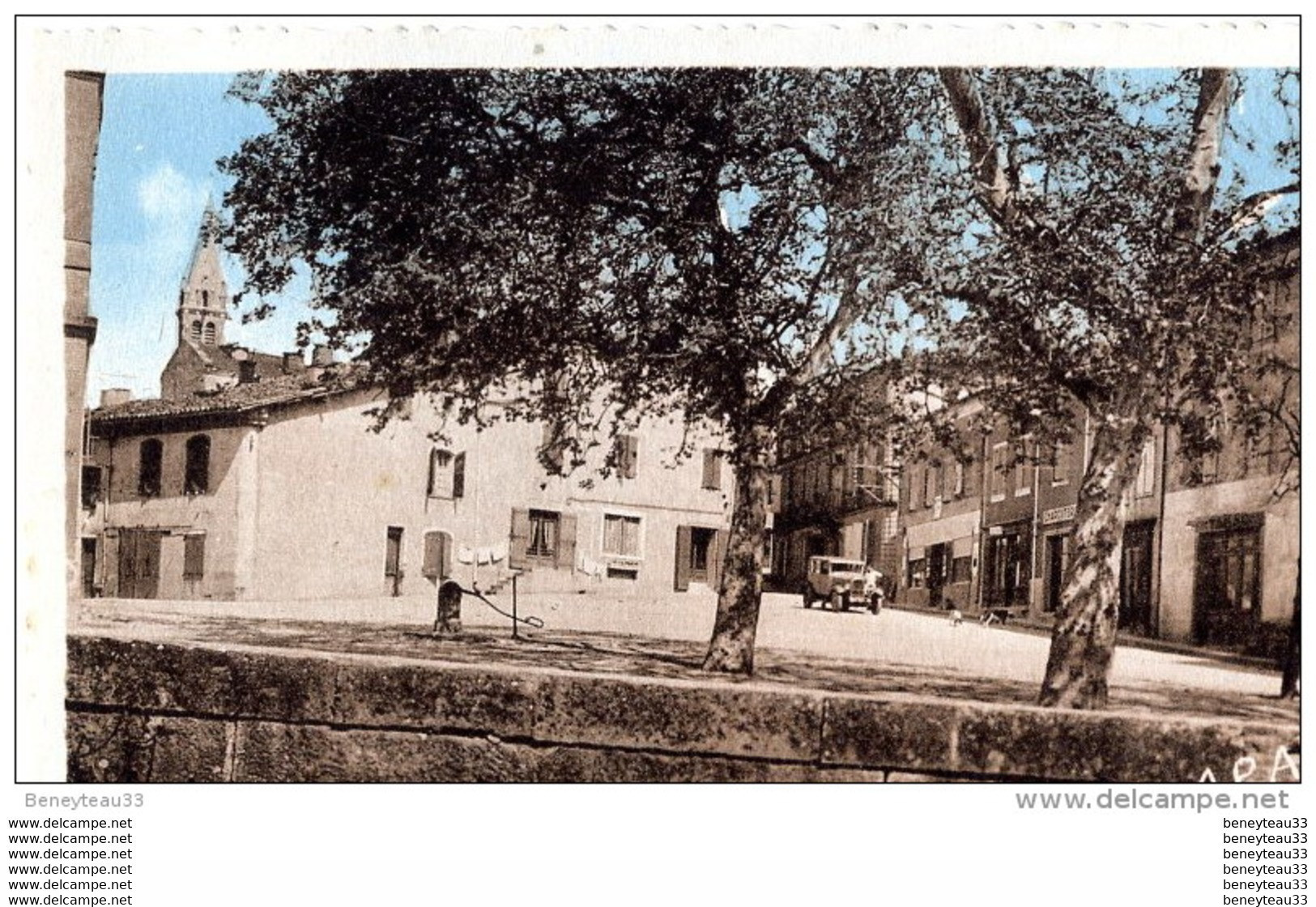 CPA (Réf :N775) 9. MONCLAR-DE-QUERCY  (82 TARN-et-GARONNE) Place De La Mairie Et Clocher (animée, Vieille Voiture) - Montclar De Quercy