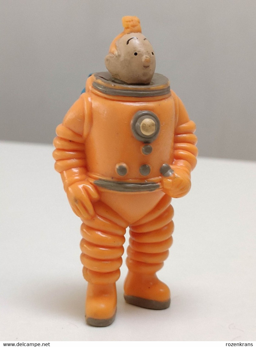 Stripfiguur Strip Figuur Kuifje Als Cosmonaut Kuifje Mannen Op De Maan LU HERGE 1994 Comic Figure Tintin Objectif Lune - Tim & Struppi