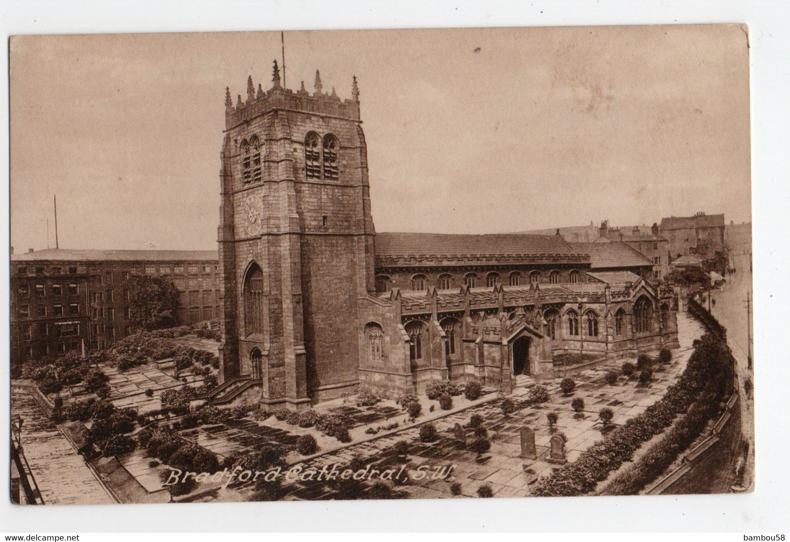 BRADFORD CATHEDRAL  * ANGLETERRE * CIMETIERE * TOMBES - Bradford