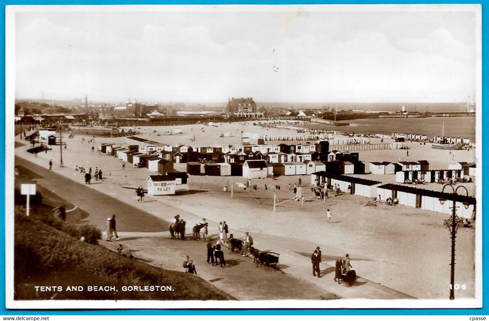 CPA Post Card UK Norfolk GORLESTON Near GT. (Great) YARMOUTH - Tents And Beach - Great Yarmouth