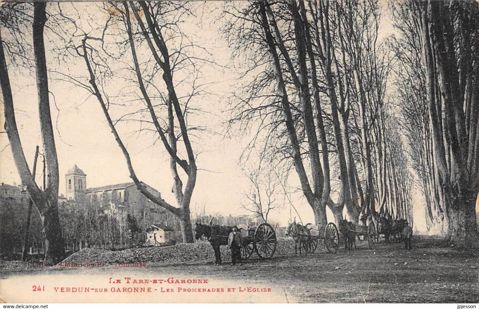 TARN ET GARONNE  82  VERDUN SUR GARONNE  LES PROMENADES ET L'EGLISE - ATTELAGE - Verdun Sur Garonne