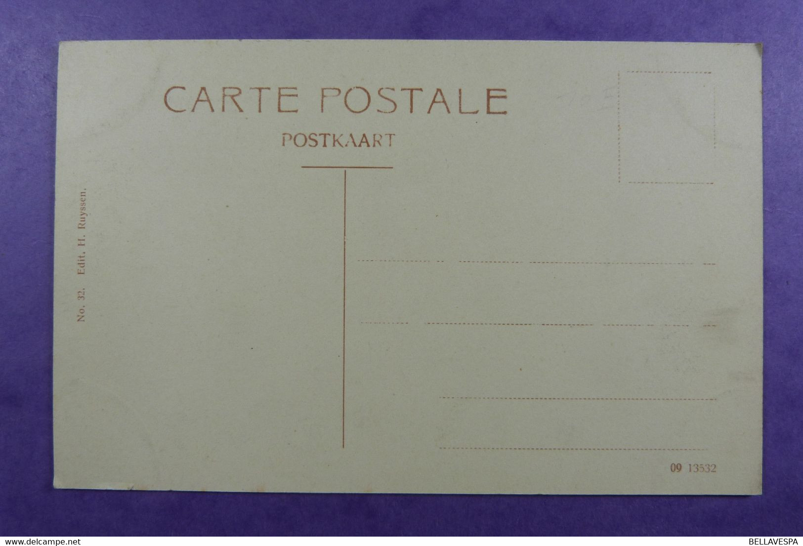 De Panne. Lot  x 11 postkaarten Estaminet -Hotel des Bains & Grand Place -Epicerie Chez Lou  Bad Hotel Tram Ambulant