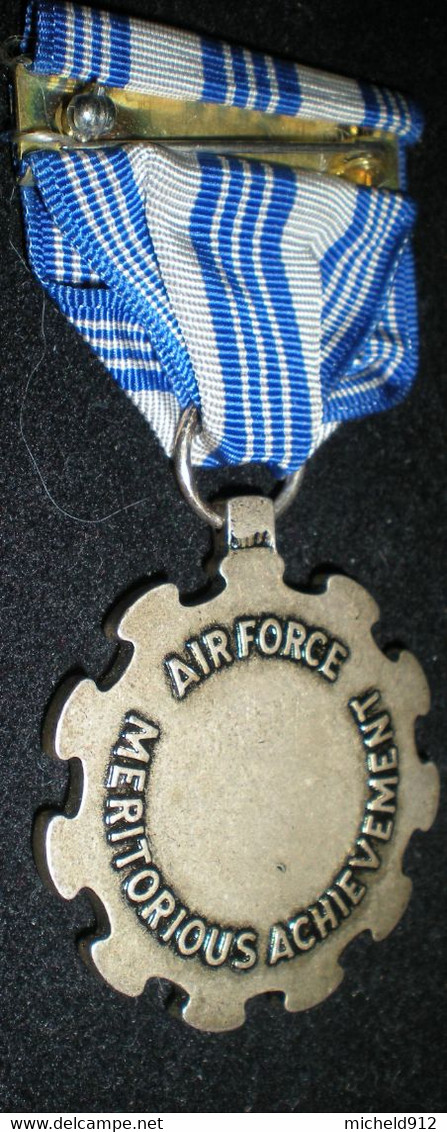 MEDAILLE USA - AIR FORCE MRITORIOUS ACHIEVEMENT MEDAL - Stati Uniti