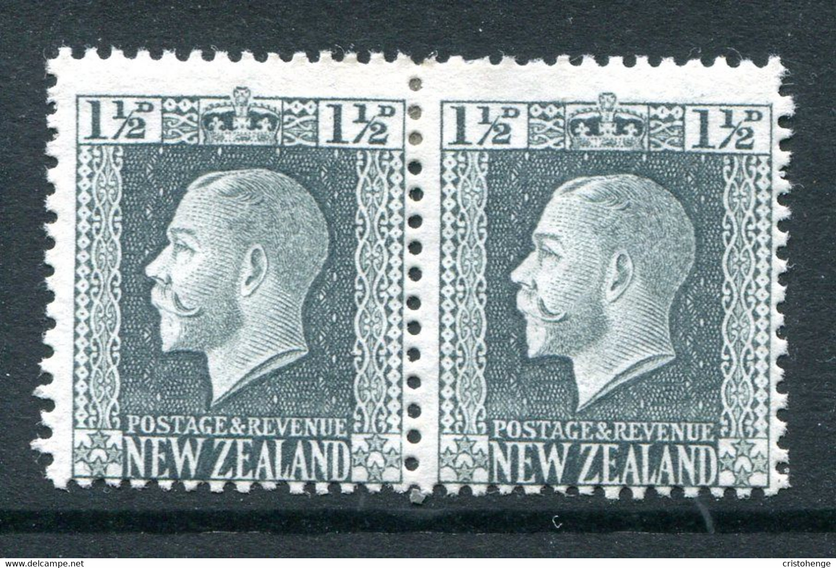 New Zealand 1915-30 KGV - Recess - P.14 X 13½ - 1½d Grey-slate Pair HM (SG 416) - Unused Stamps