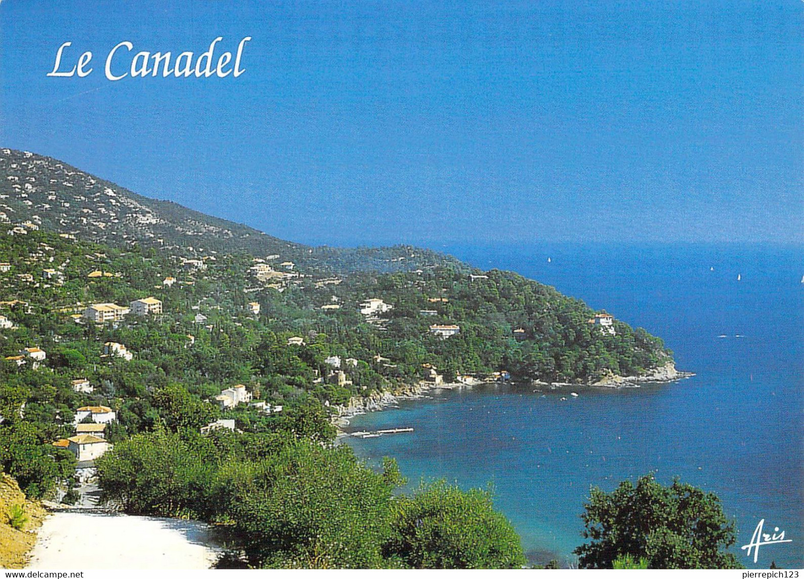 83 - Rayol Canadel - Le Canadel - Vue Sur Le Village - Rayol-Canadel-sur-Mer