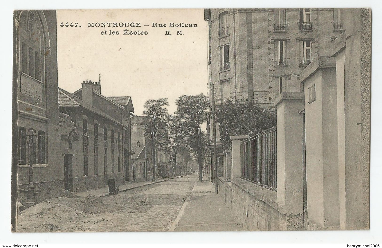 92 Hauts De Seine - Montrouge Rue Boileau Et Les écoles - Montrouge