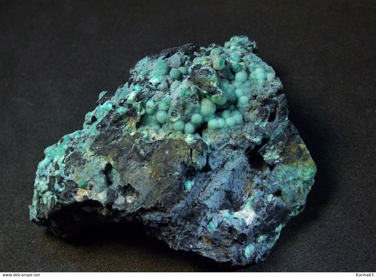 Chrysocolla after Malachite with Planchéite ( 7 x 5 x 4 cm )  Mashamba West Mine - Kolwezi mining distr - DR Congo