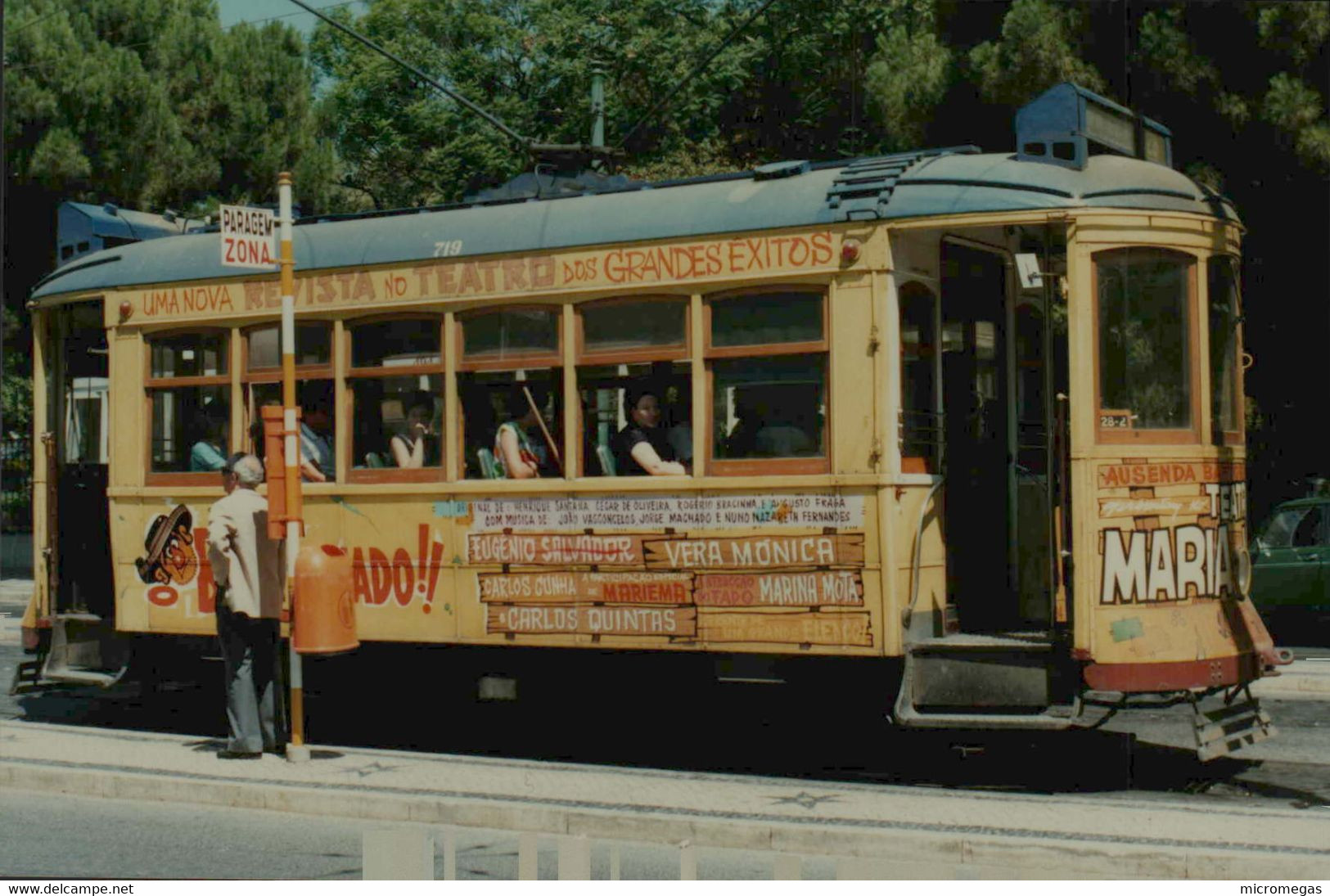 Tramway Lisboa-Portogallo-Agesto 1986 - Treni
